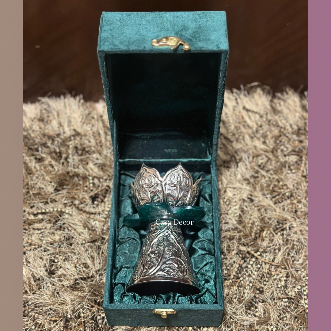 Festive Gift (Bundle Offer): Silver Polish Diya Stand with Resin Flower