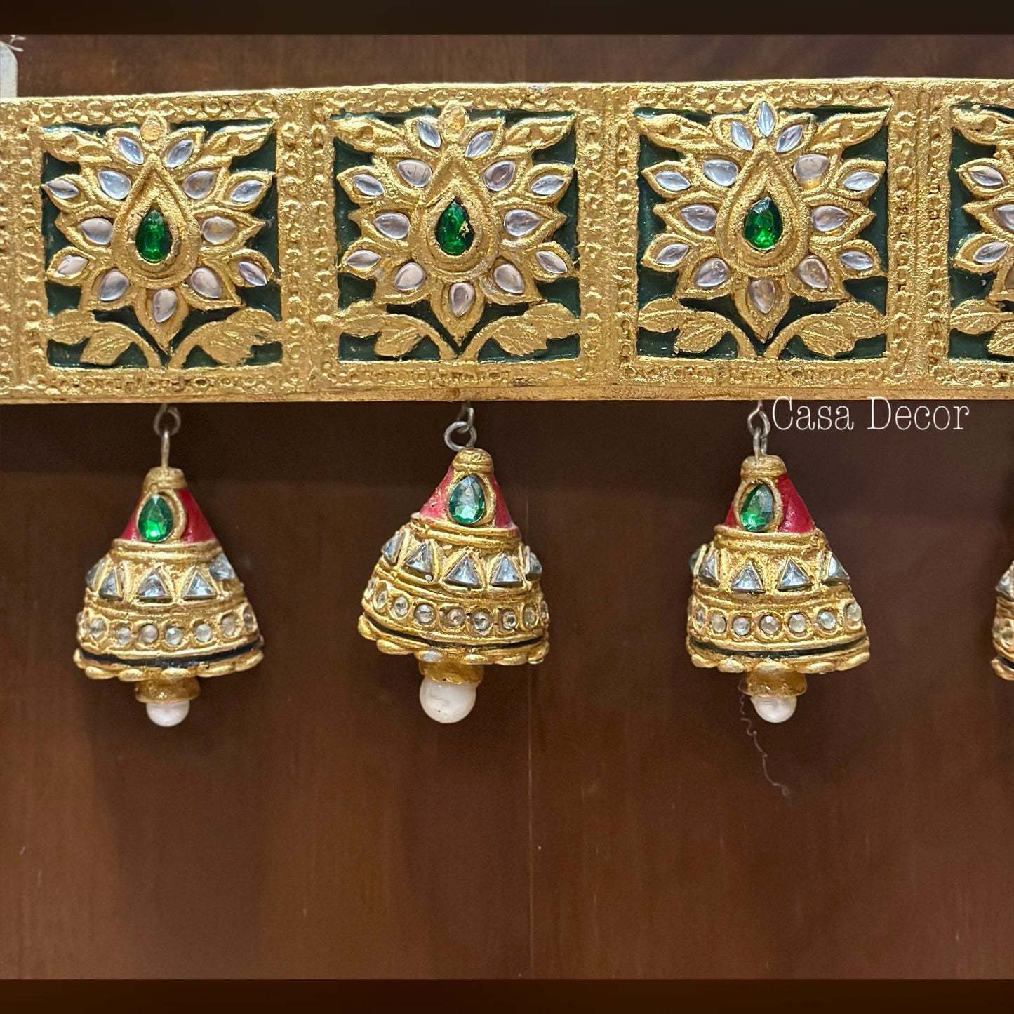 Royal Green Bell Bandhanwar