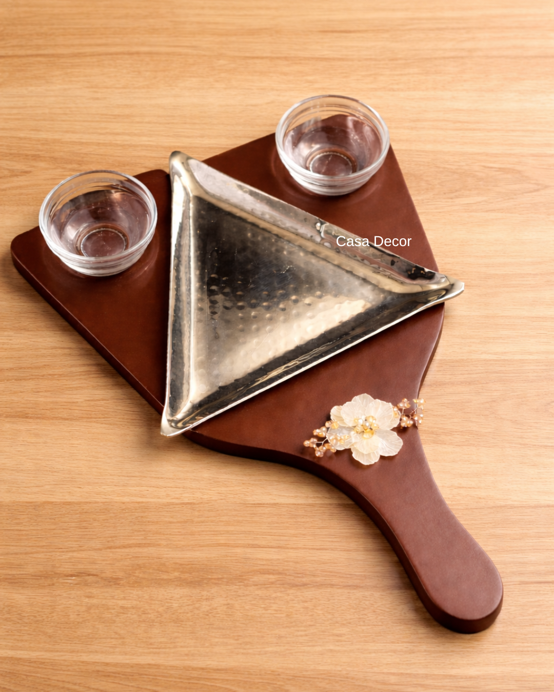 Single Triangular Platter