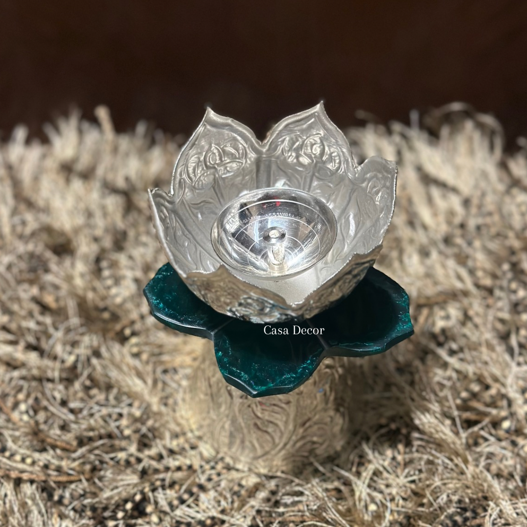 Festive Gift (Bundle Offer): Silver Polish Diya Stand with Resin Flower